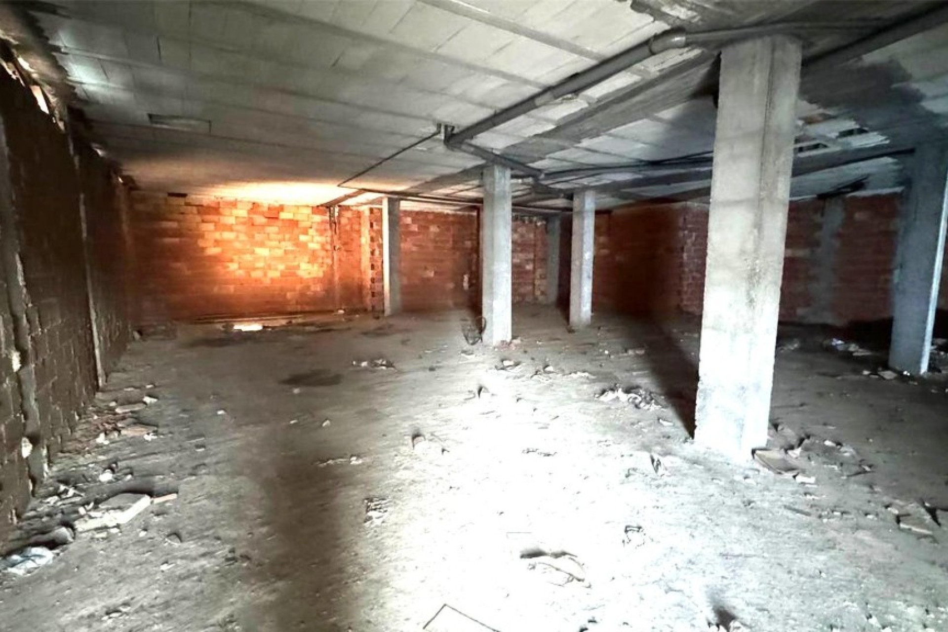 Resale - Commercial property - Torrevieja - Costa Blanca South