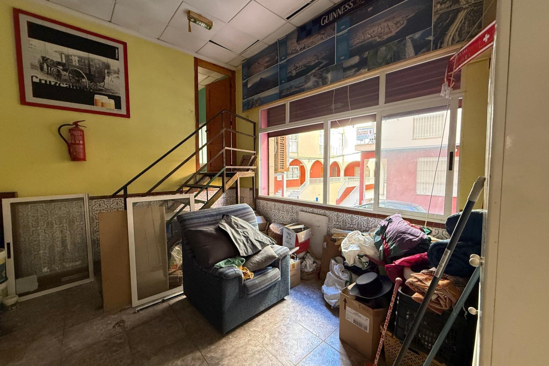 Resale - Commercial property - Torrevieja - Costa Blanca South