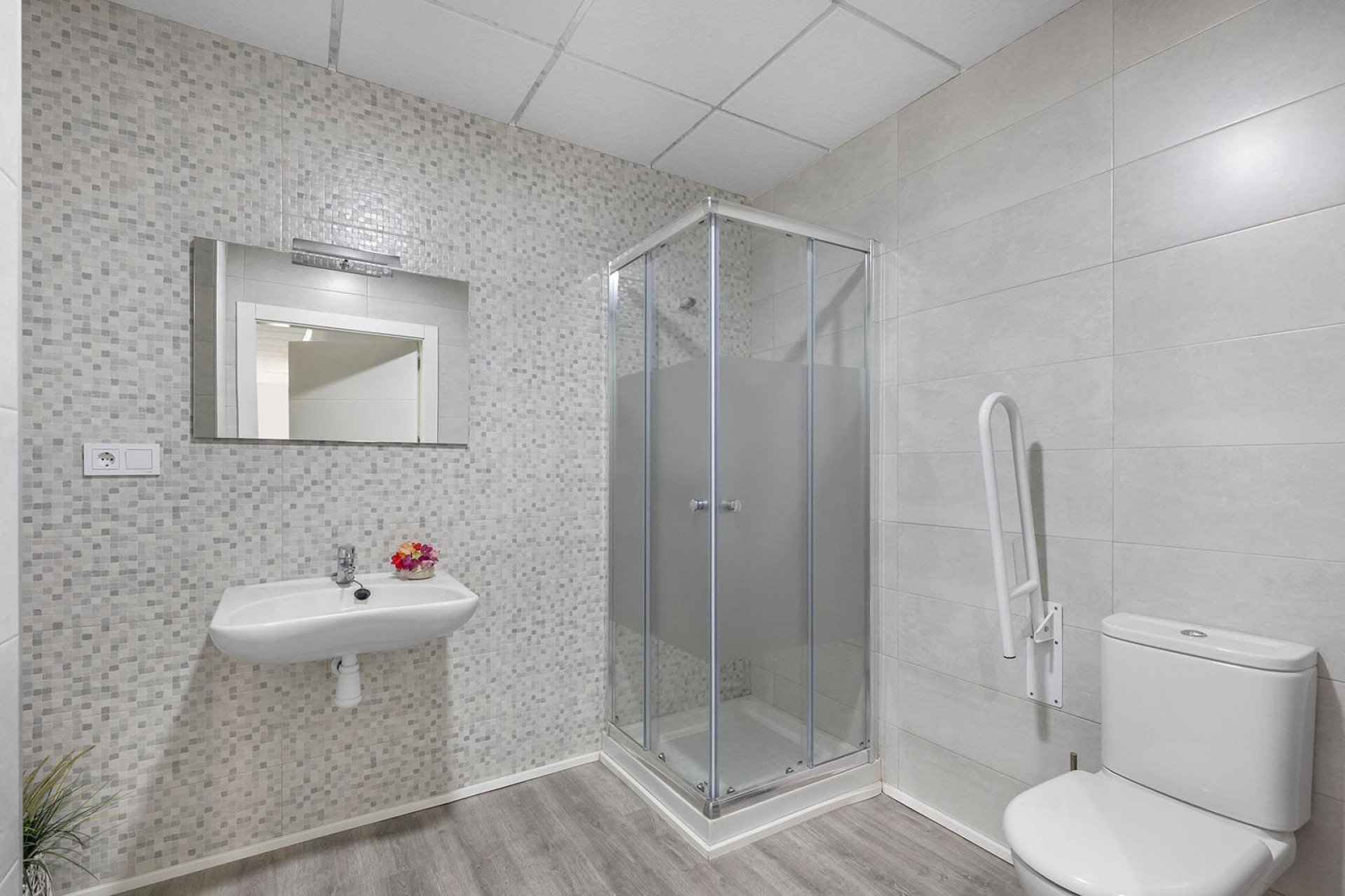 Resale - Commercial property - Torrevieja - Costa Blanca South