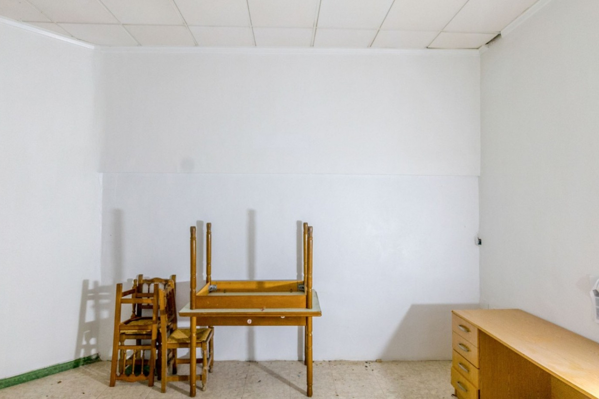 Resale - Commercial property - Torrevieja - Costa Blanca South