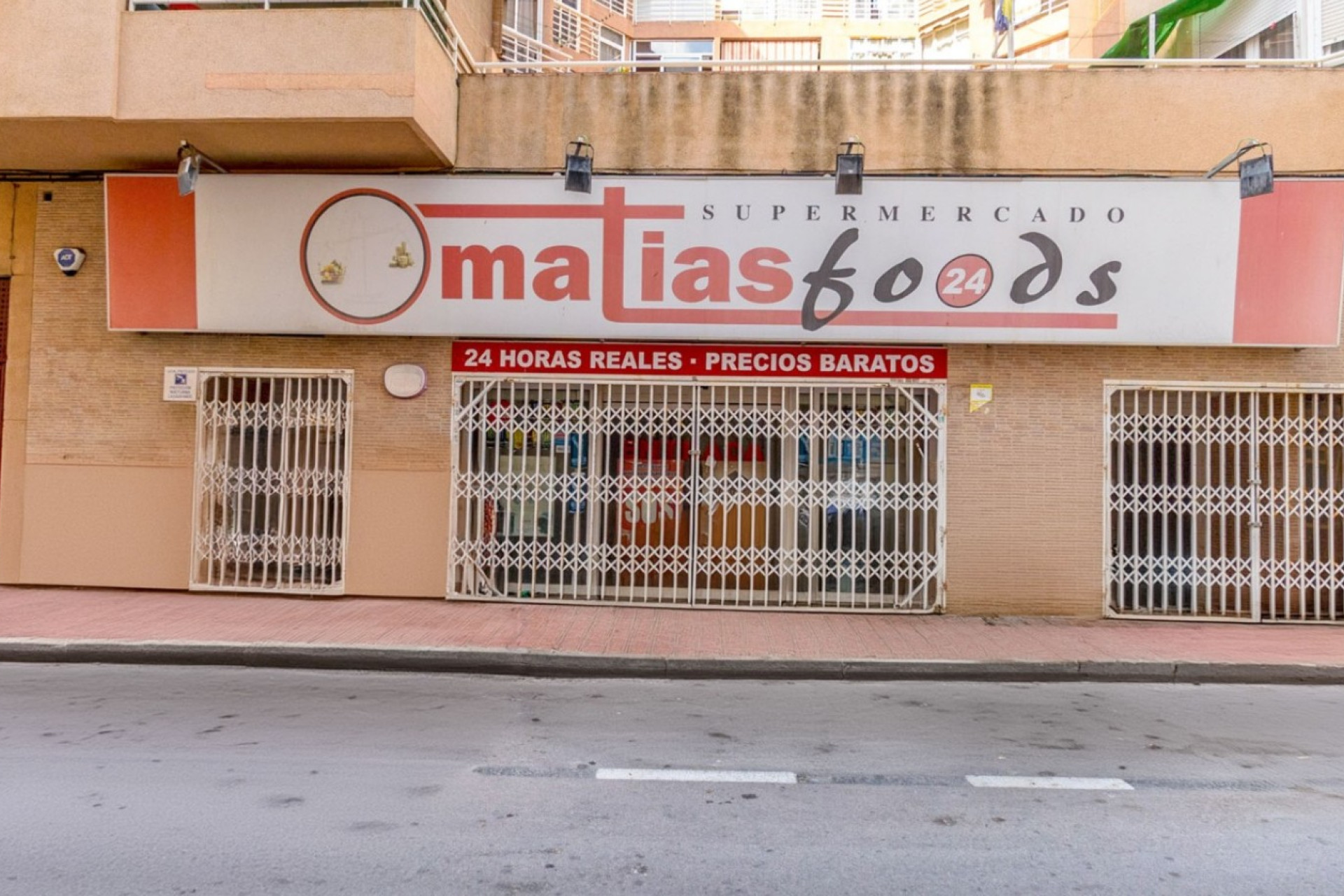 Resale - Commercial Property - Torrevieja