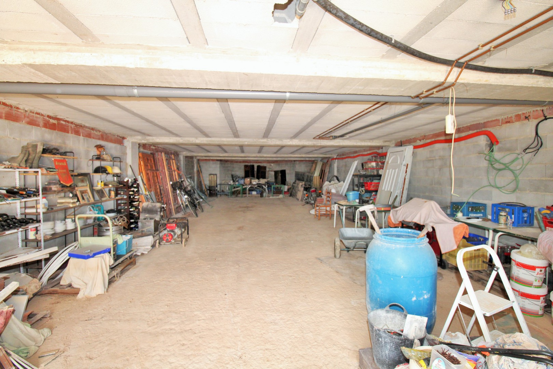 Resale - Commercial property - Villamartin - Costa Blanca South