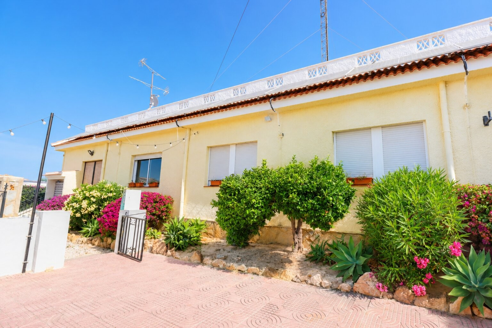 Resale - Commercial (Rental) - Ciudad Quesada - Rojales