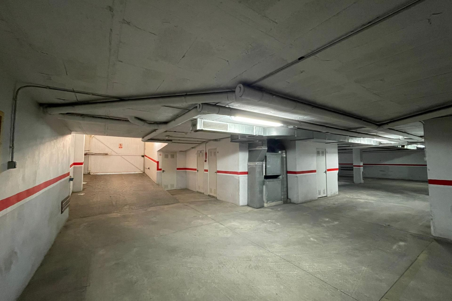 Resale - Garage - Torrevieja - Costa Blanca South