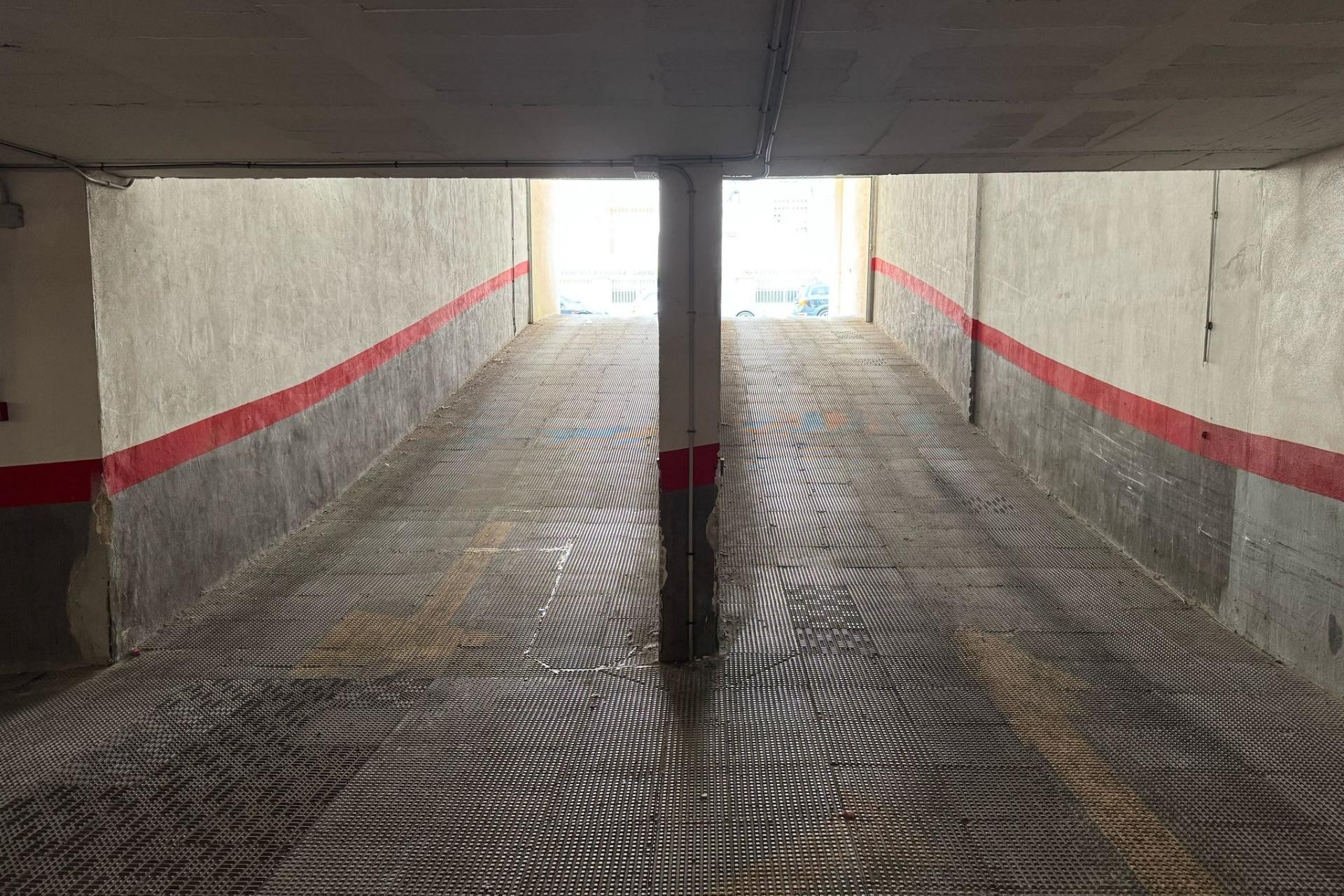 Resale - Garage - Torrevieja - Costa Blanca South