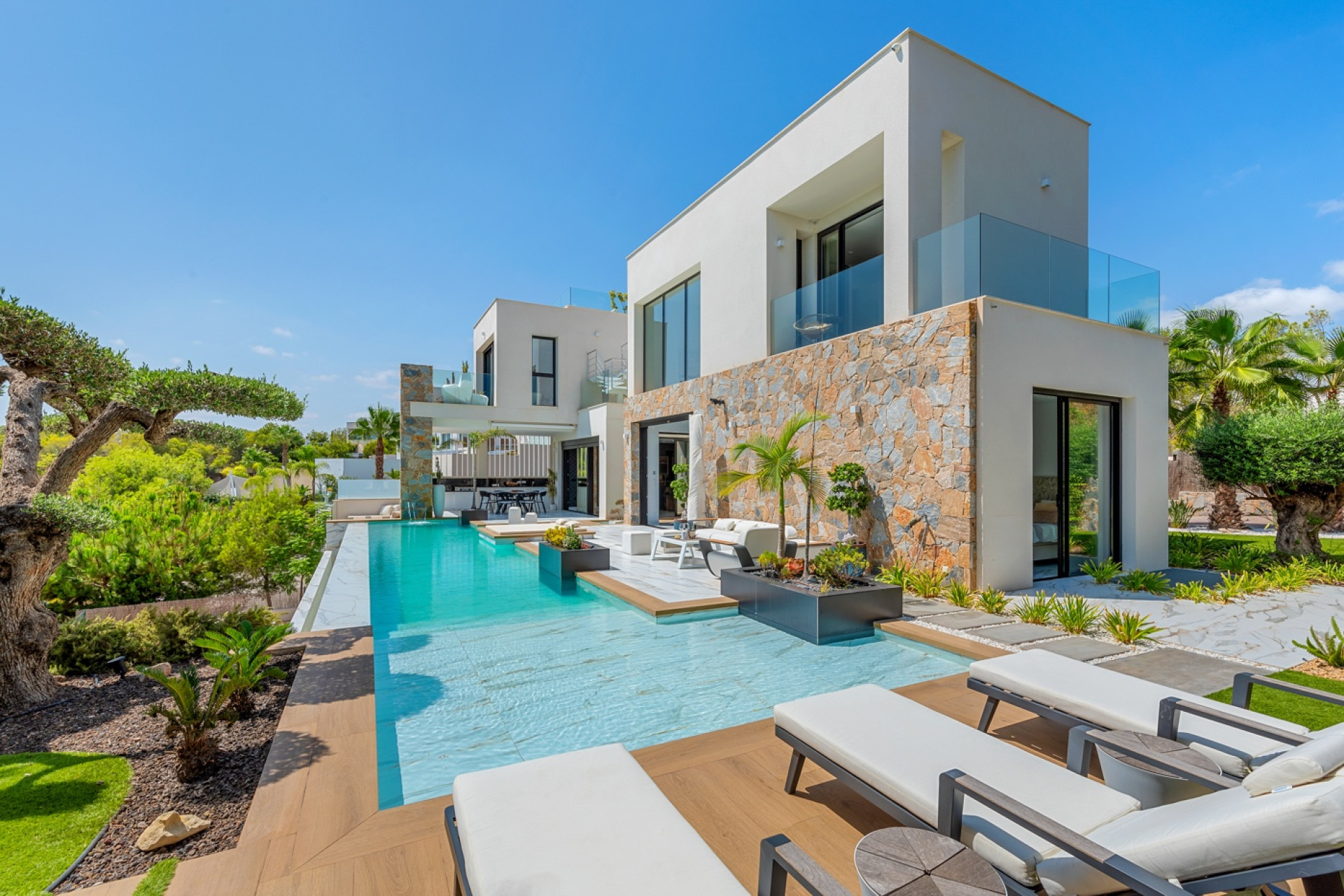 Resale - Independent villa - Las Colinas Golf and Country Club - Costa Blanca South