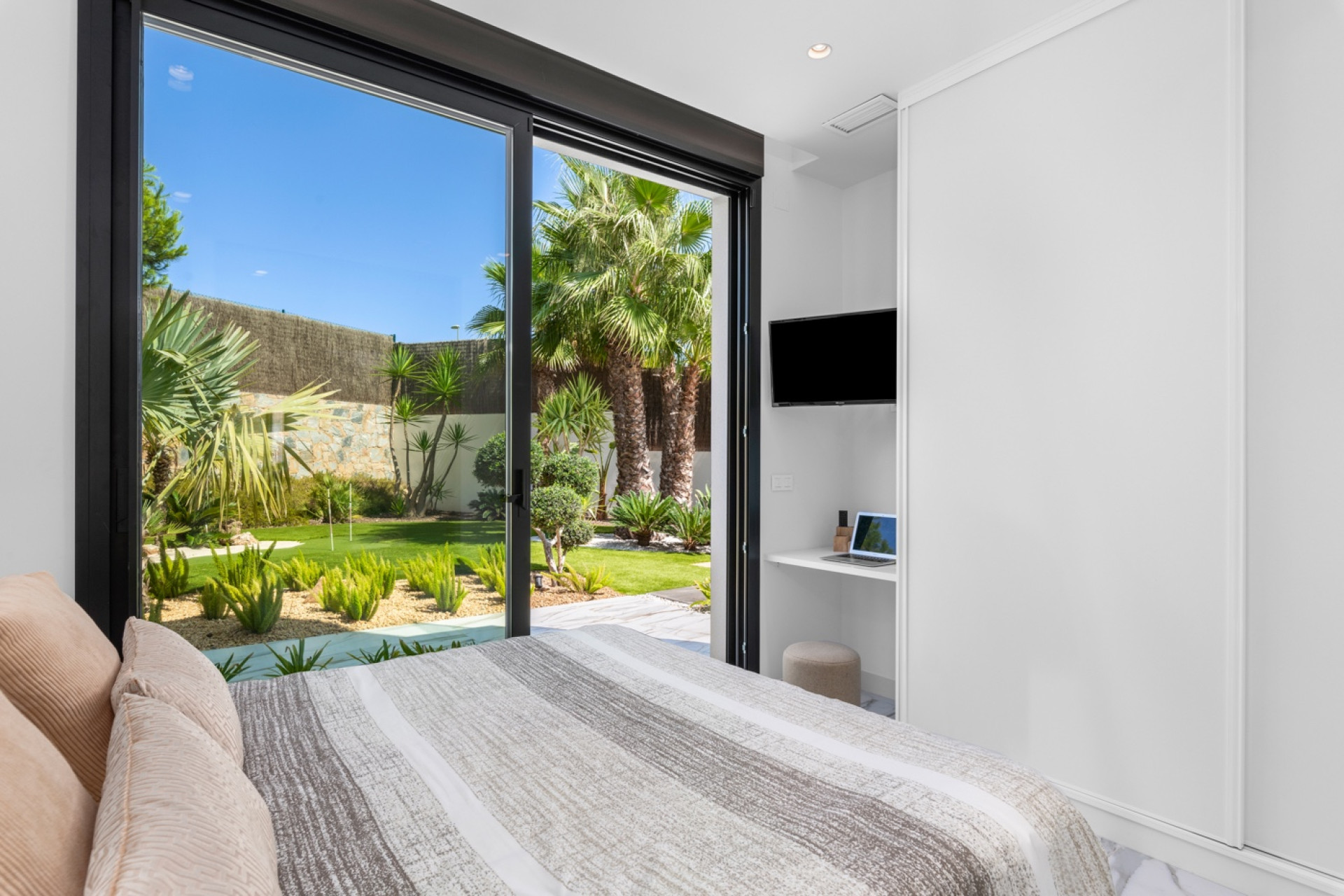 Resale - Independent villa - Las Colinas Golf and Country Club - Costa Blanca South