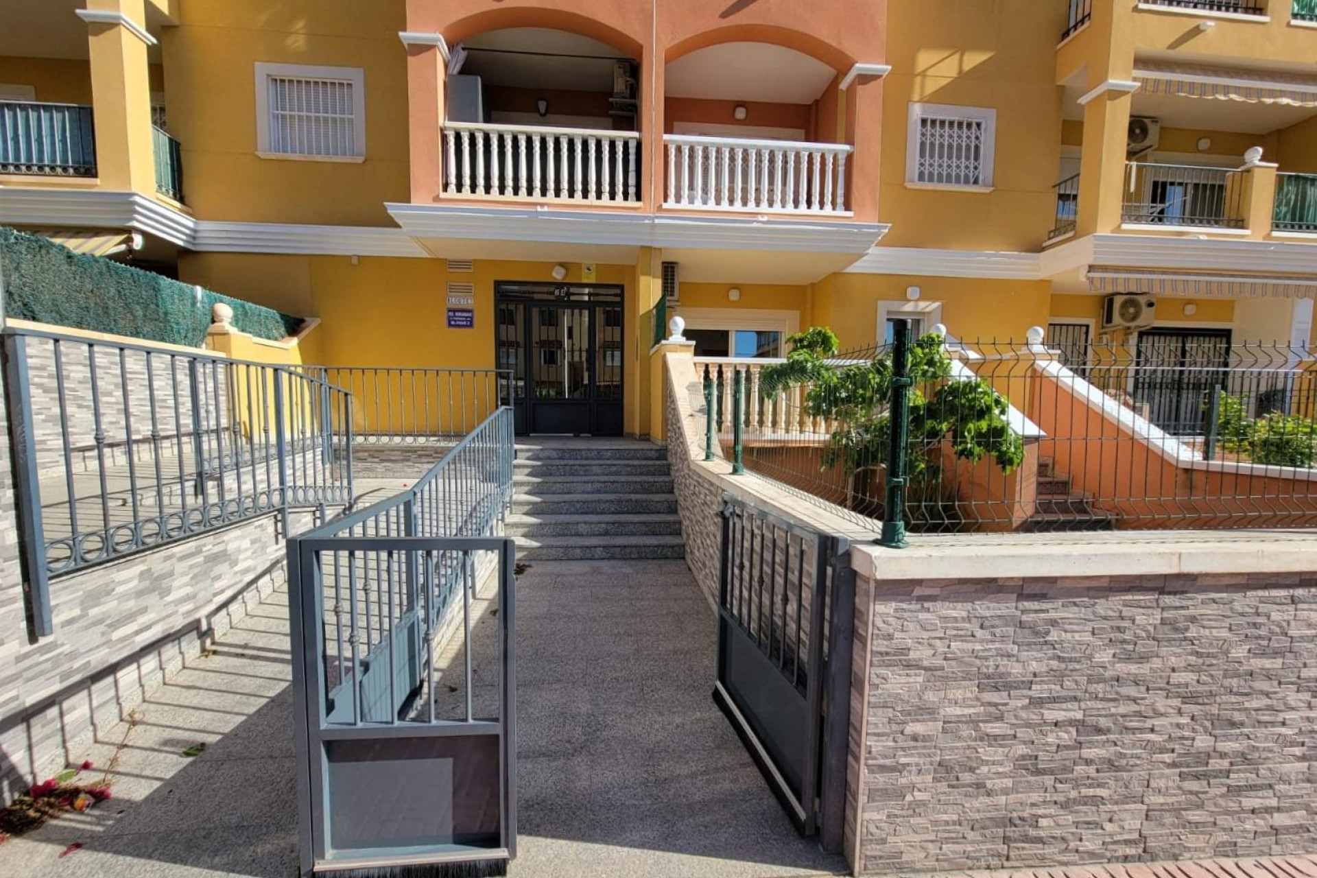 Resale - Other properties - Torrevieja - Costa Blanca South