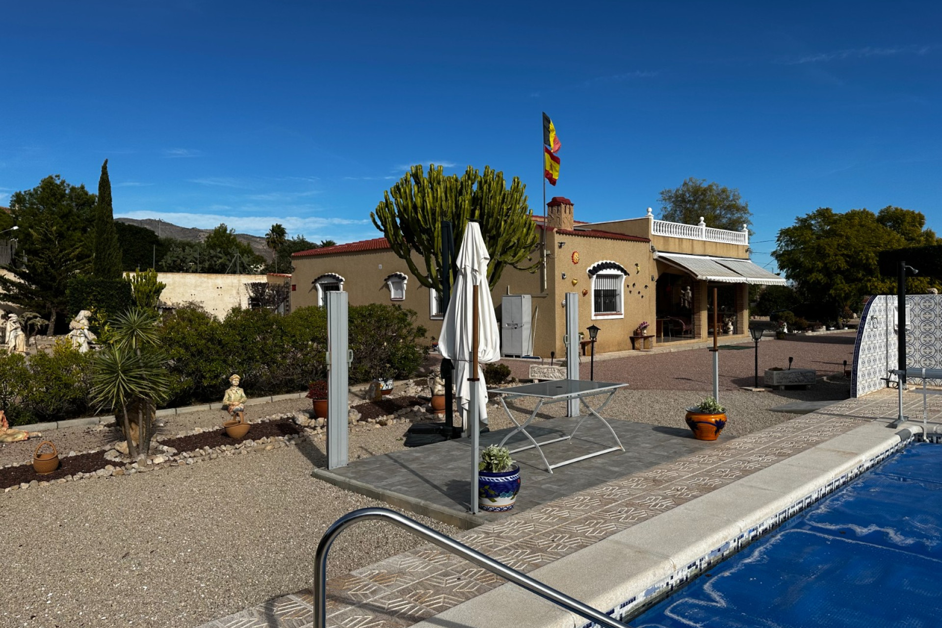 Resale - Villa - Albatera - Orihuela