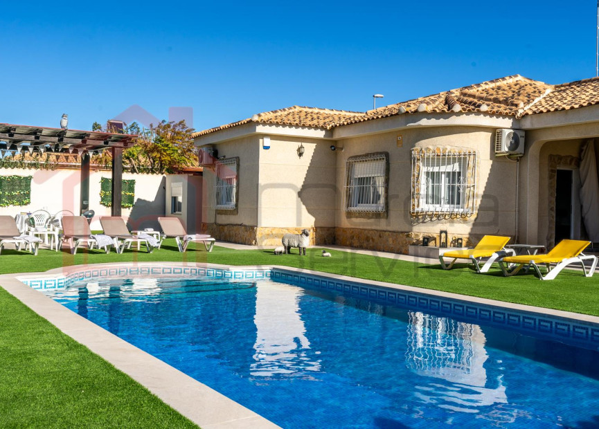 Resale - Villa - Aqua Del Sol - Murcia