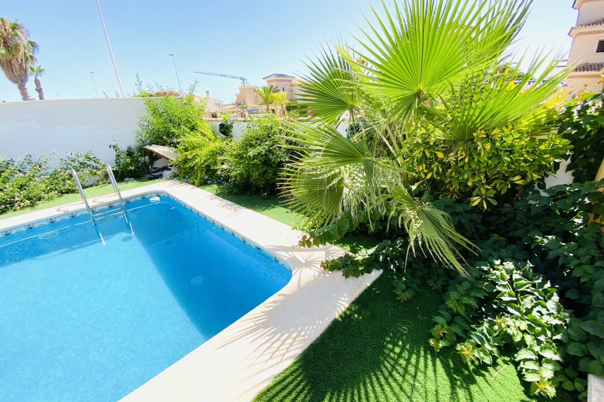 Resale - Villa - Cabo Roig - Orihuela Costa