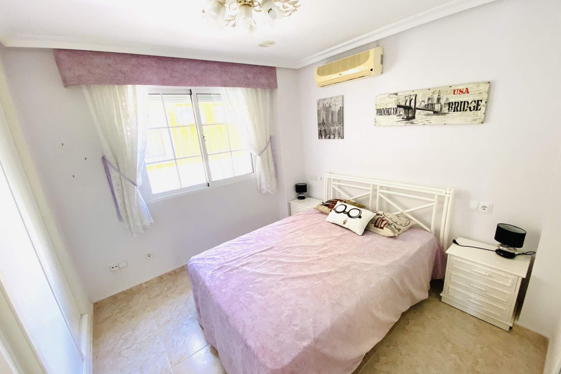 Resale - Villa - Cabo Roig - Orihuela Costa