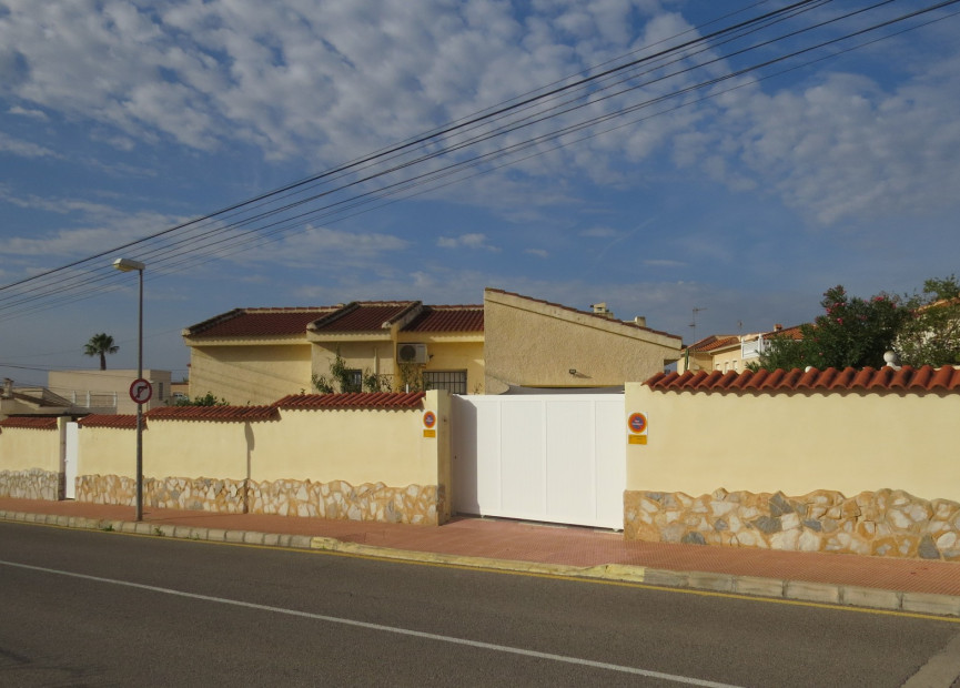 Resale - Villa - Ciudad Quesada - Rojales