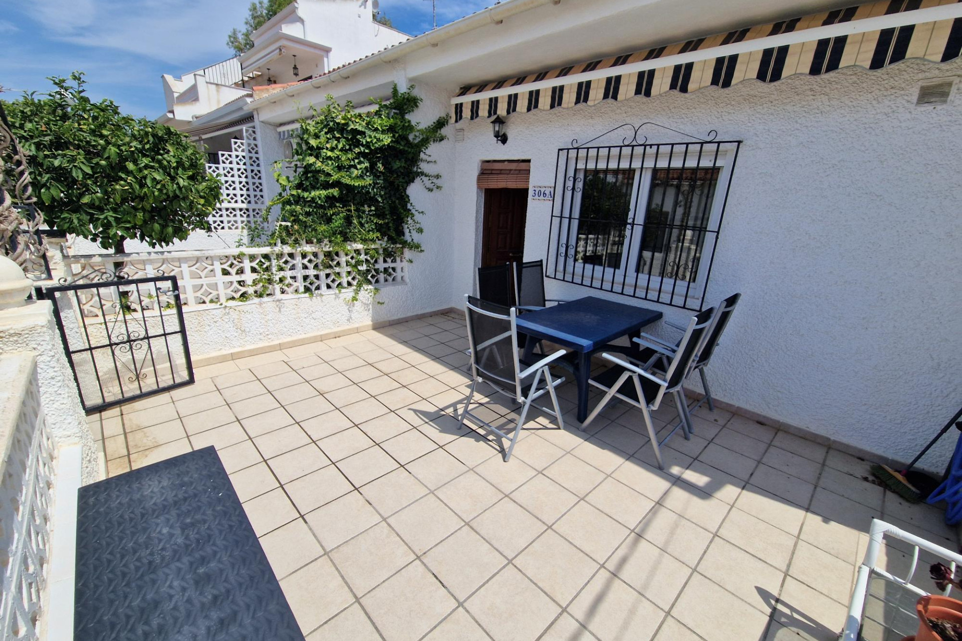 Resale - Villa - Guardamar del Segura - Guardamar