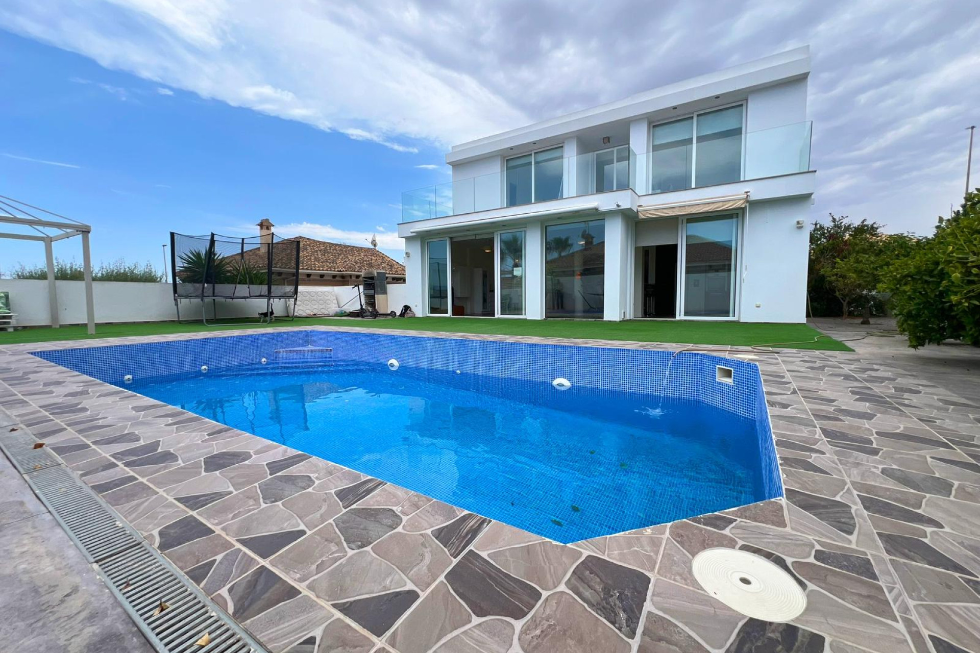 Resale - Villa - La Marina - Rojales