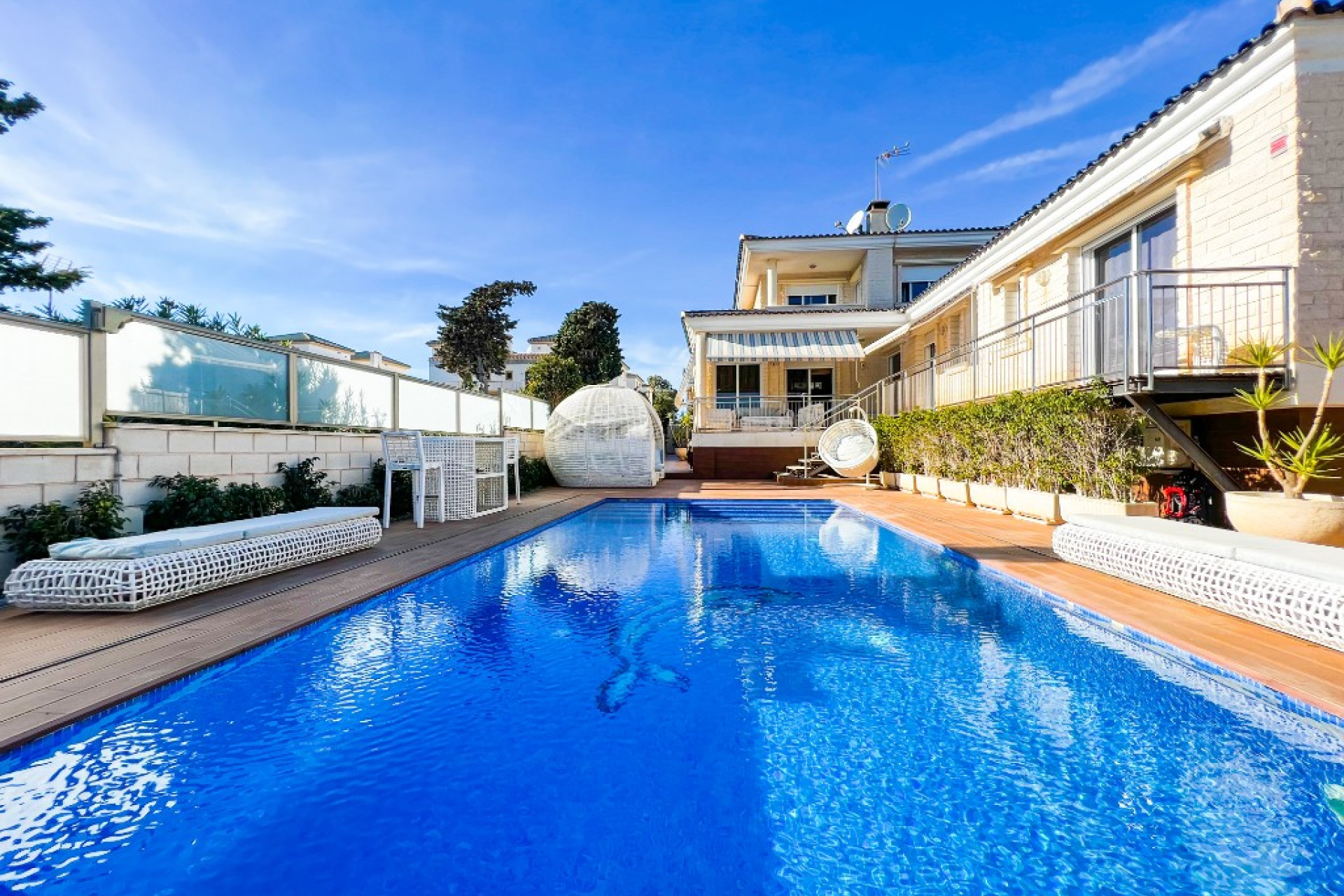 Resale - Villa - La Mata - Torrevieja