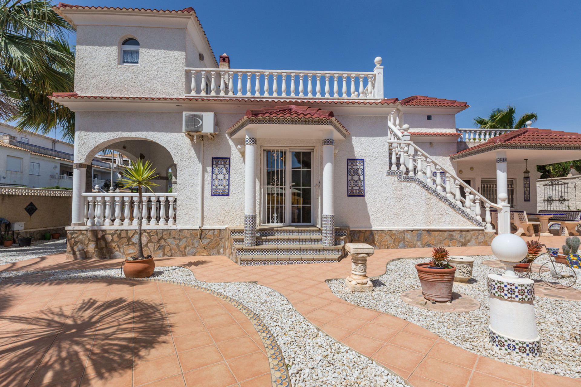 Resale - Villa - La Zenia - Orihuela Costa