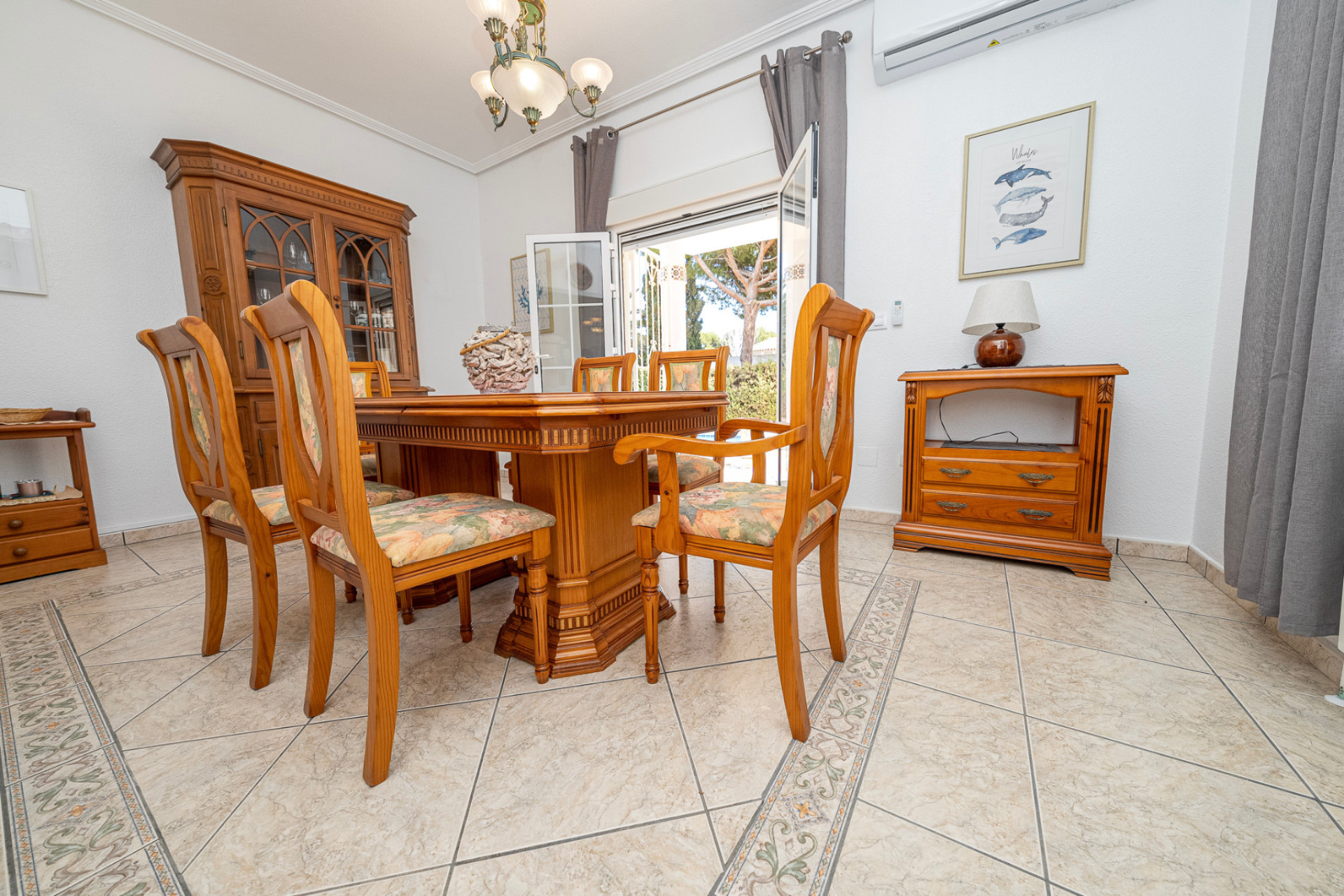 Resale - Villa - La Zenia - Orihuela Costa