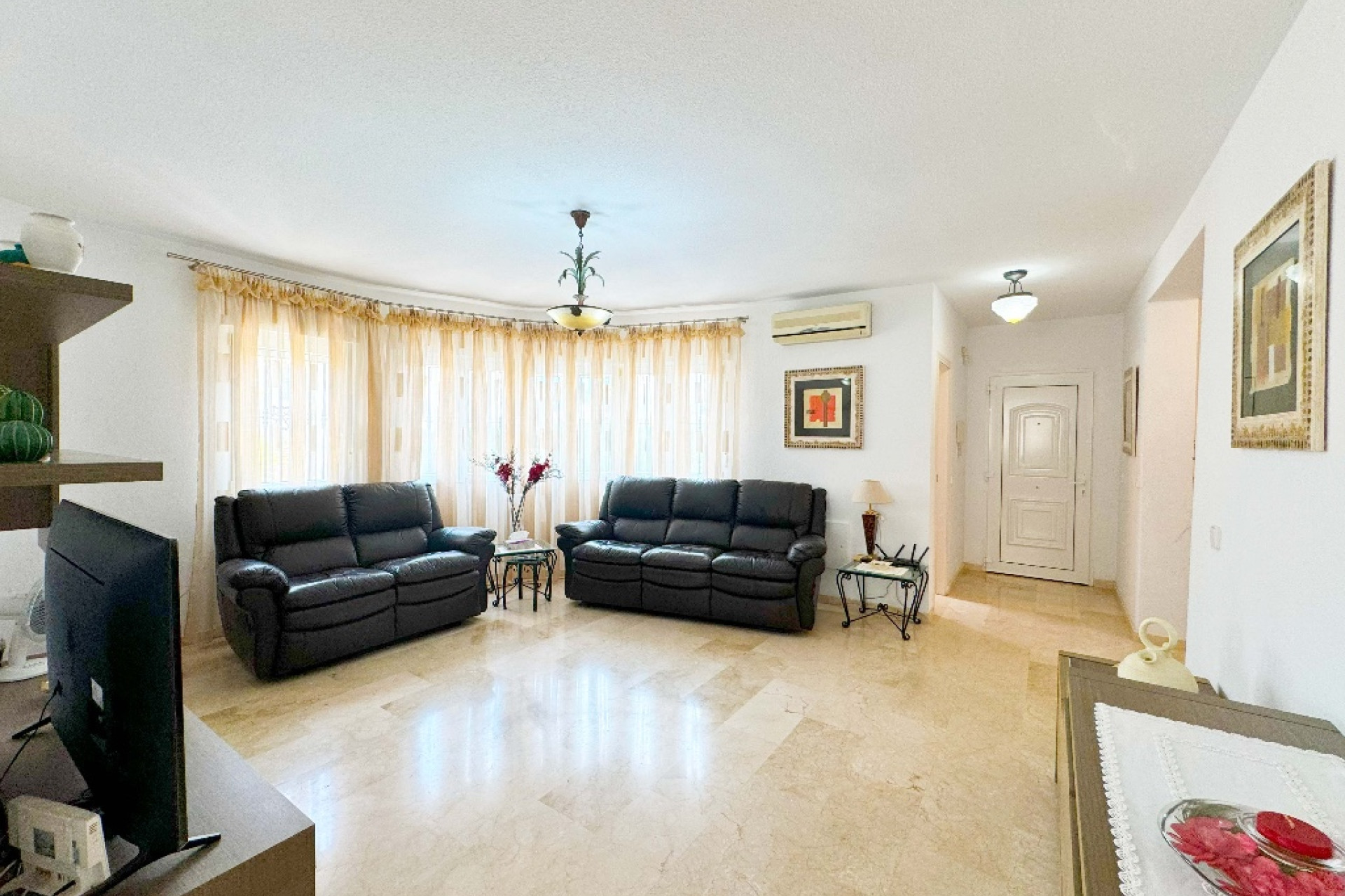 Resale - Villa - Las Ramblas - Orihuela Costa