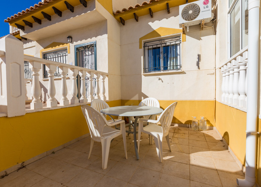 Resale - Villa - Los Altos - Orihuela Costa