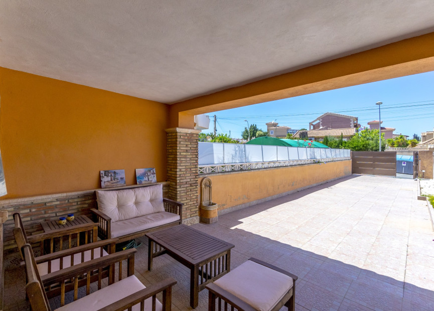 Resale - Villa - Los Balcones - Los Altos del Edén - Orihuela Costa