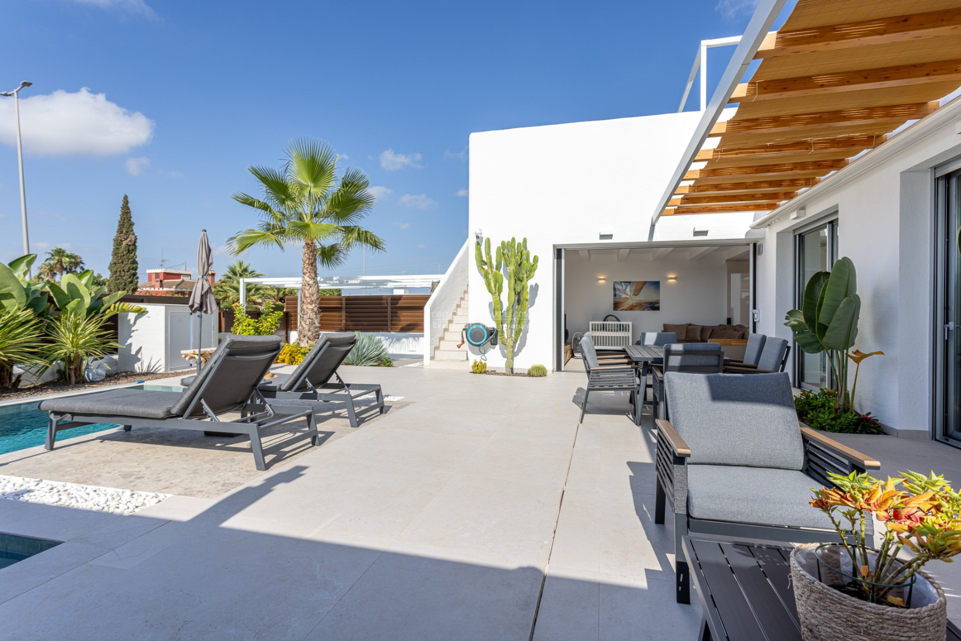 Resale - Villa - Los Montesinos - Torrevieja