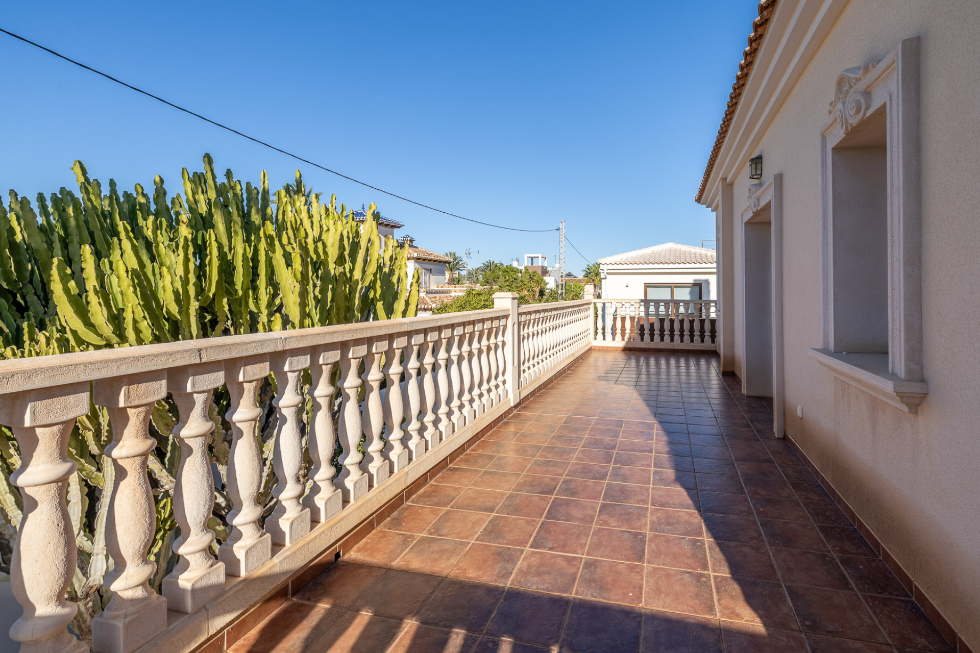 Resale - Villa - Orihuela Costa