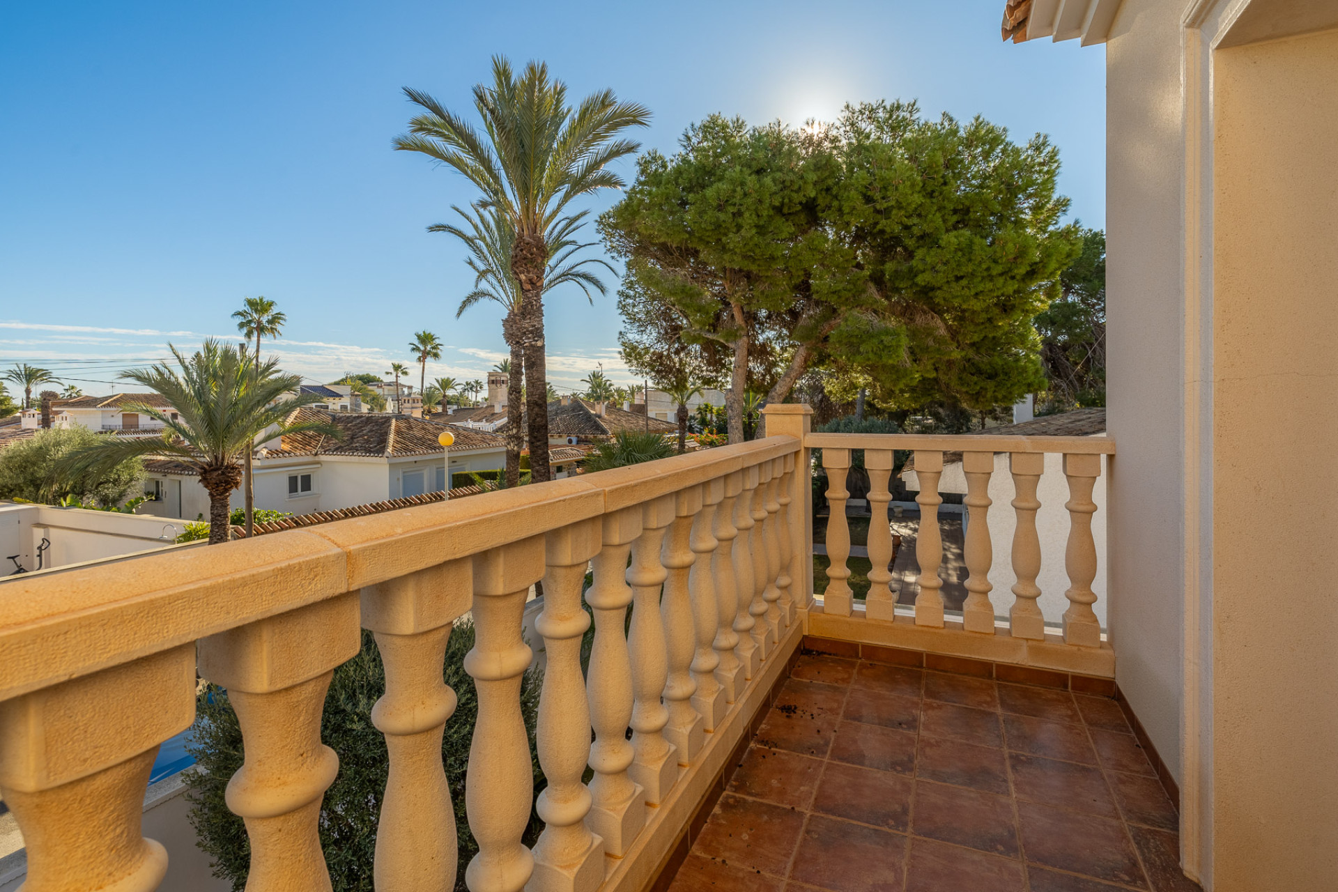 Resale - Villa - Orihuela Costa