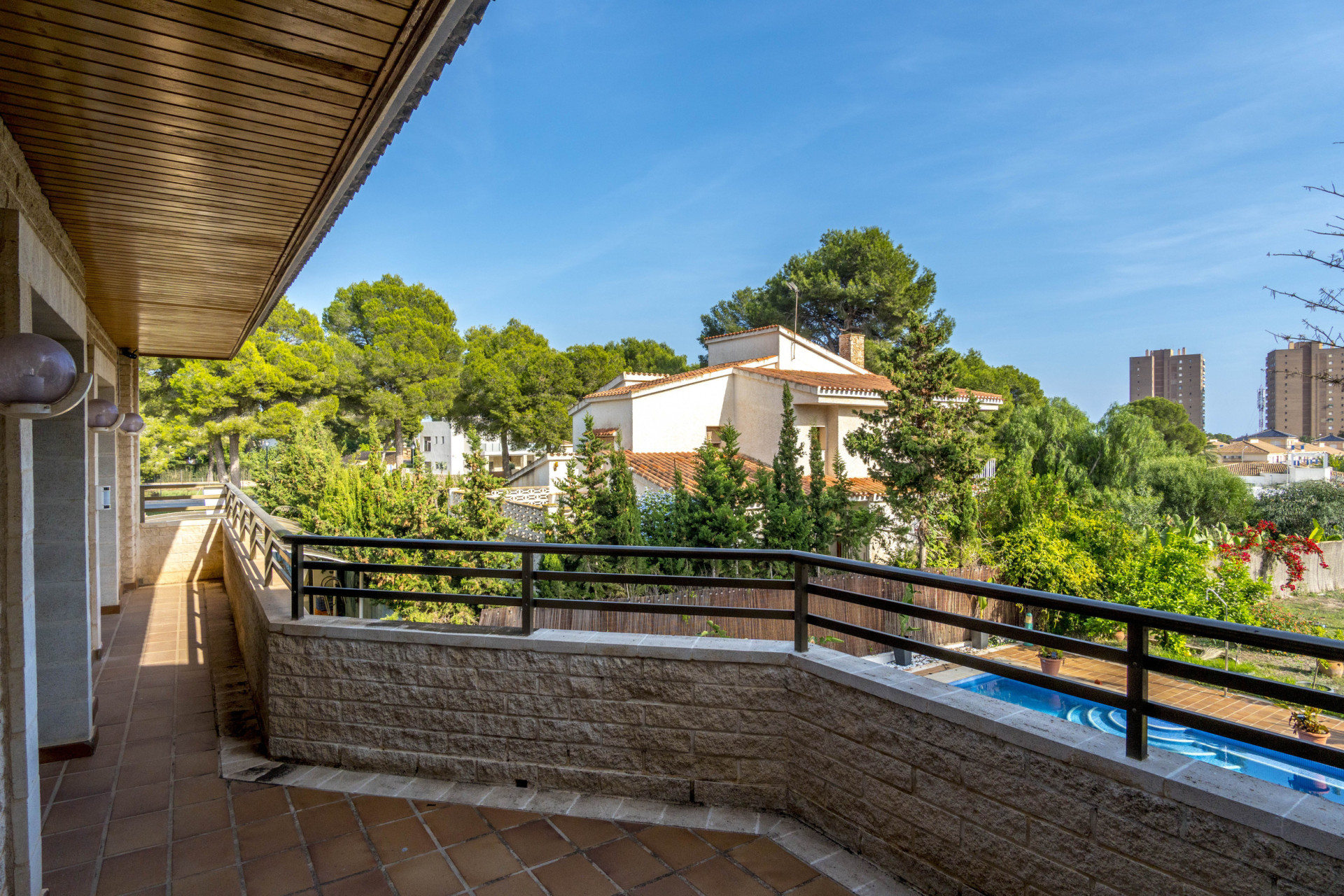 Resale - Villa - Orihuela Costa