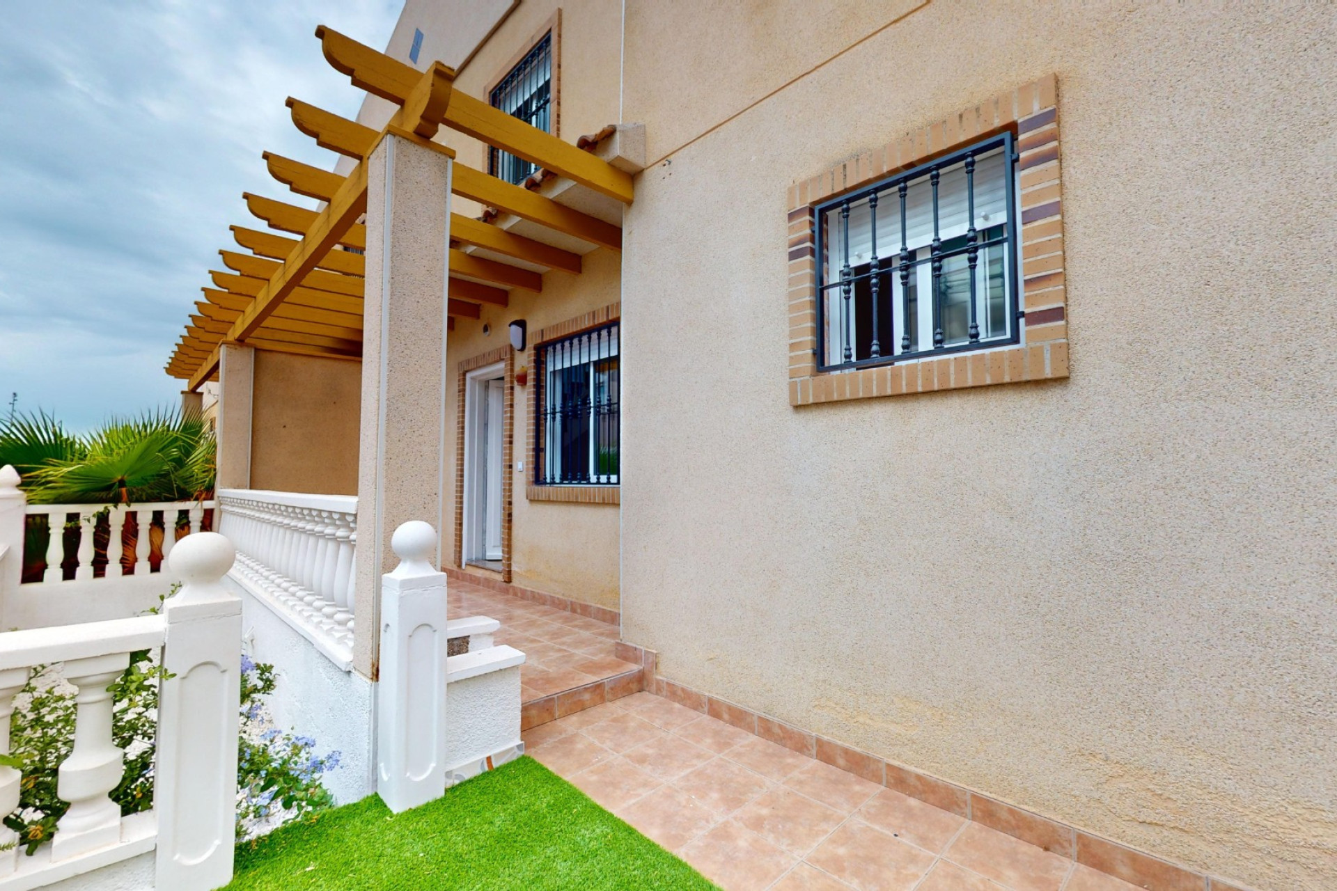 Resale - Villa - Orihuela Costa