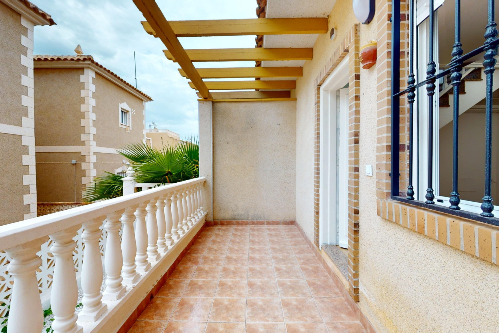 Resale - Villa - Orihuela Costa