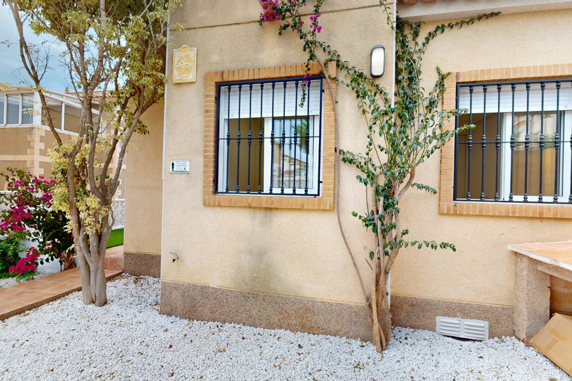 Resale - Villa - Orihuela Costa