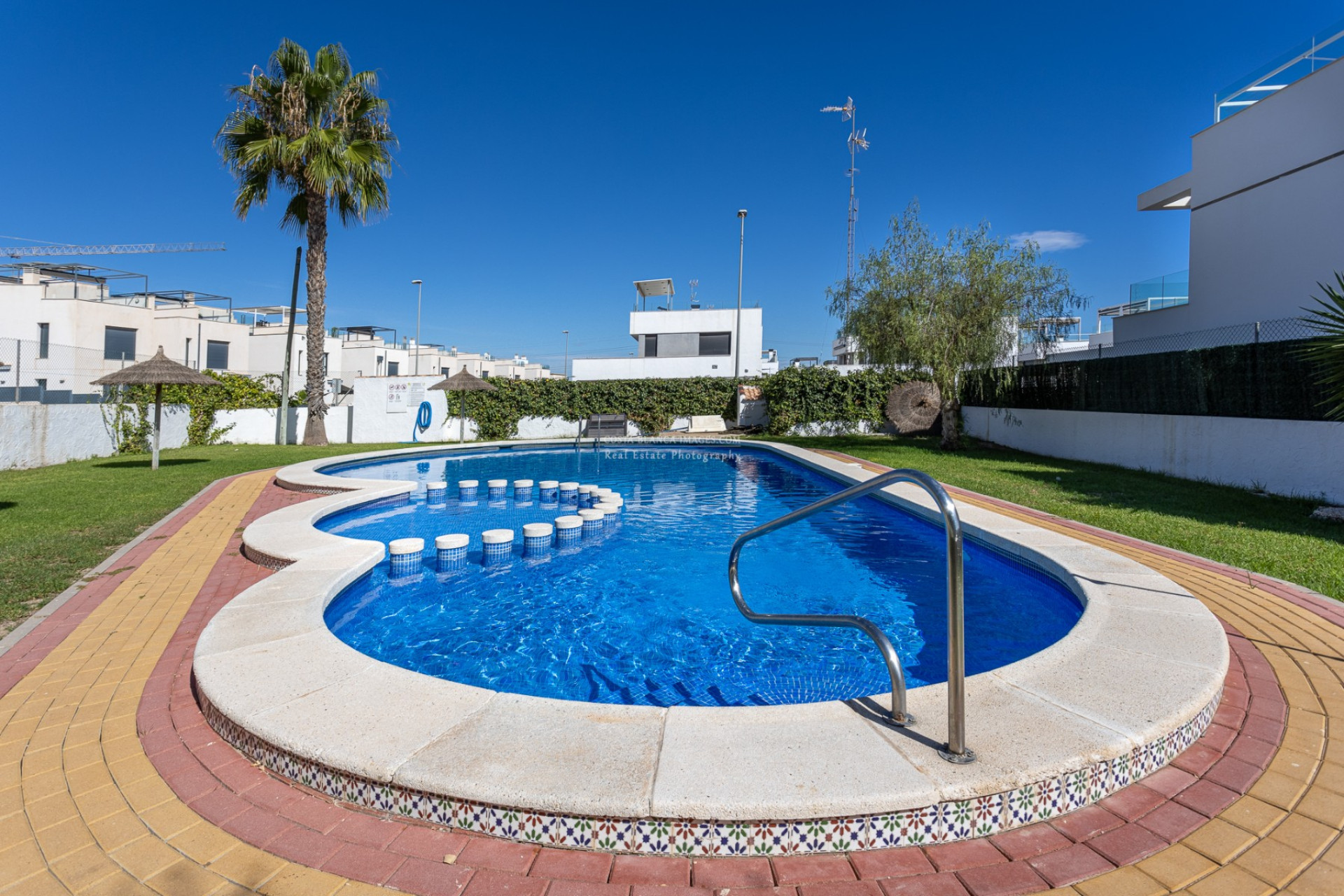 Resale - Villa - Orihuela Costa