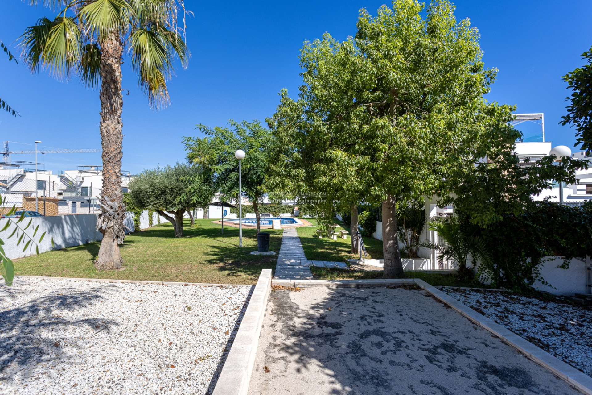 Resale - Villa - Orihuela Costa