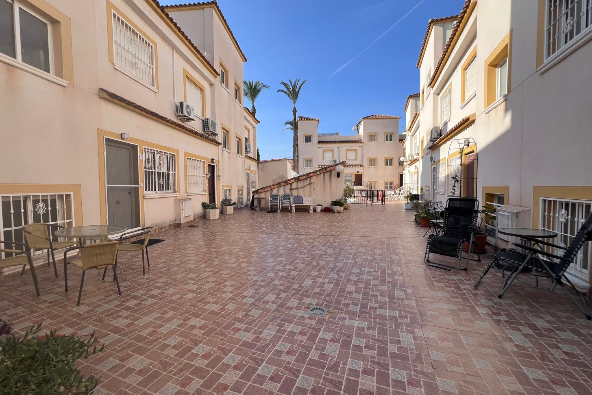 Resale - Villa - Orihuela - Vistabella Golf