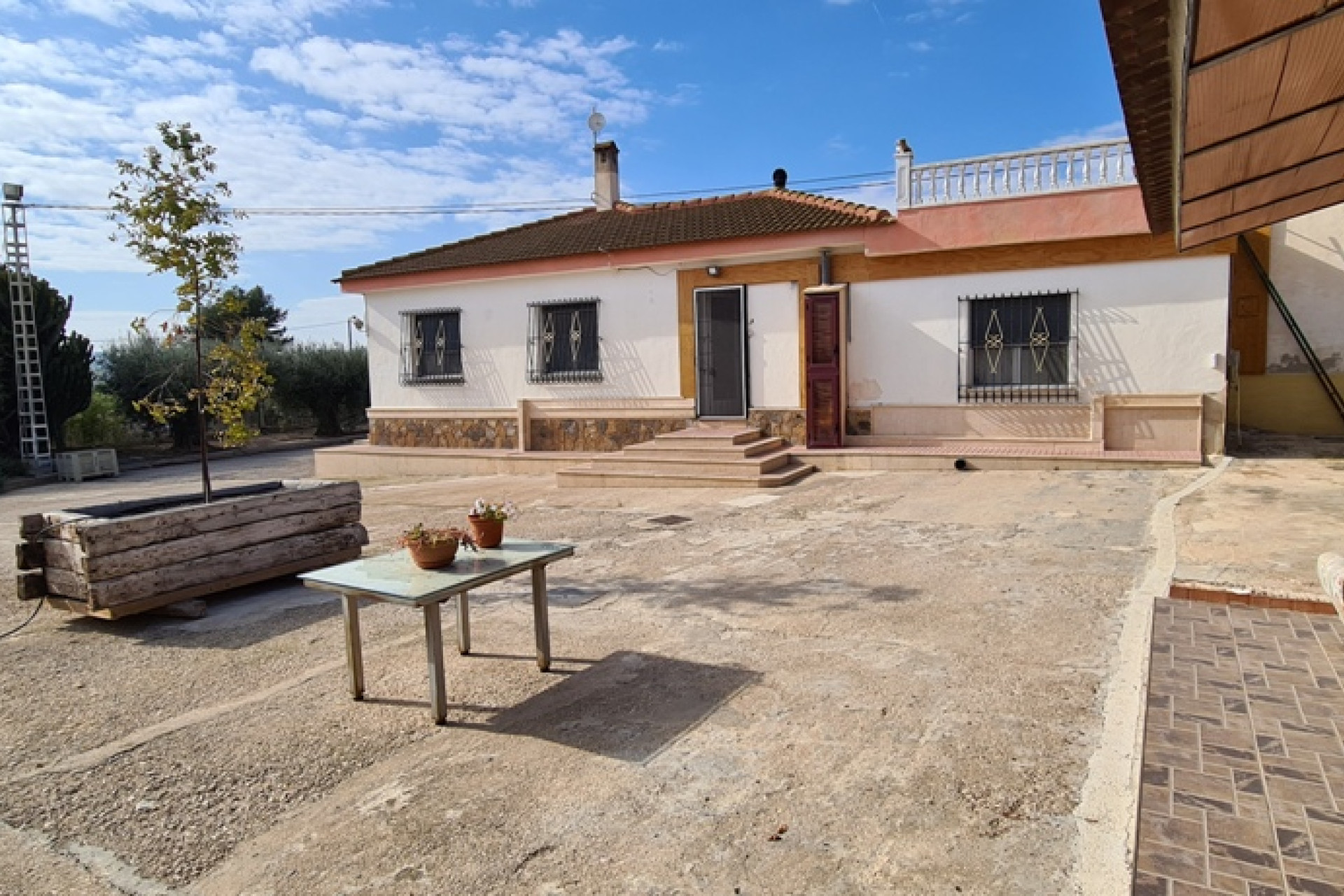 Resale - Villa - Orihuela