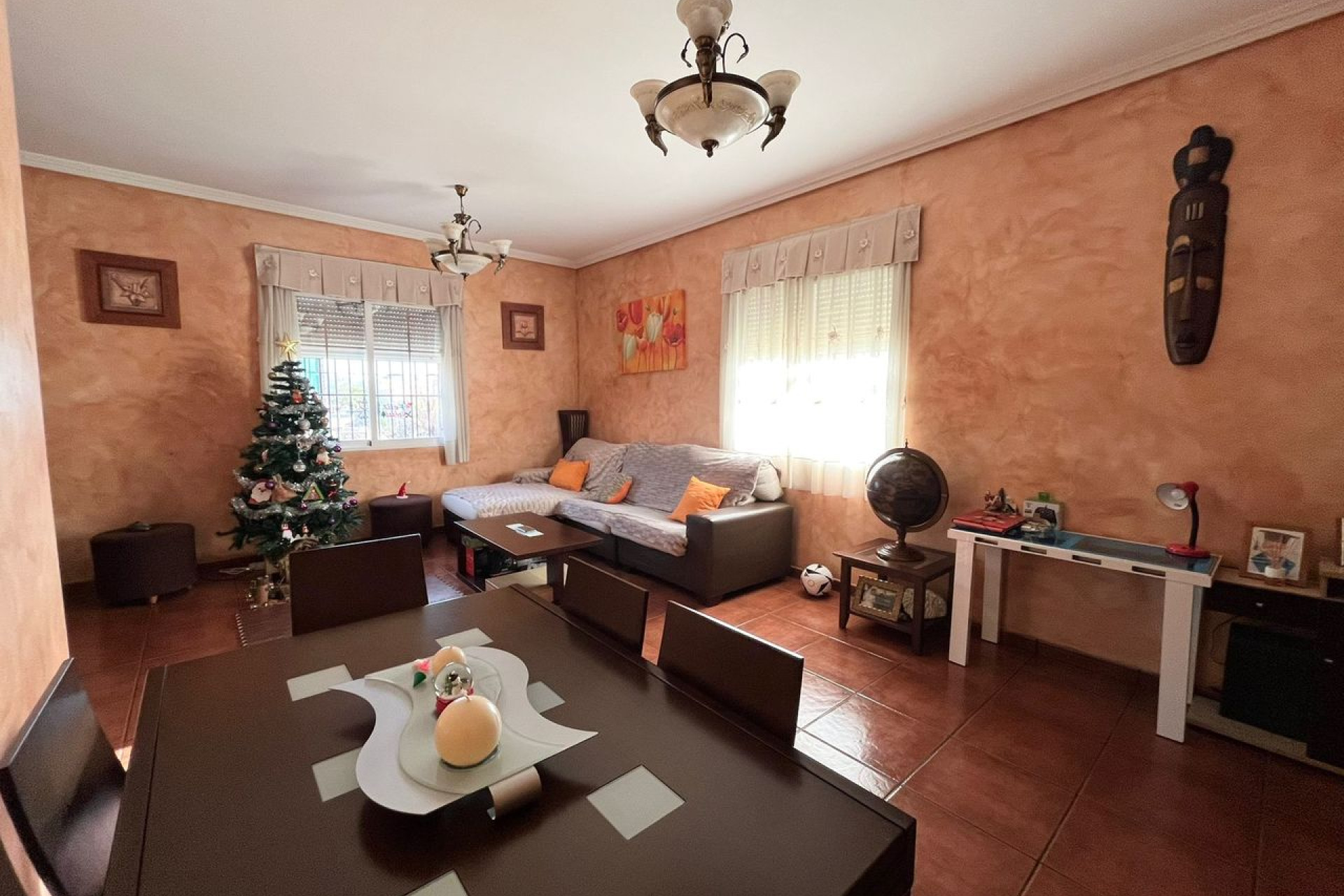 Resale - Villa - Orihuela