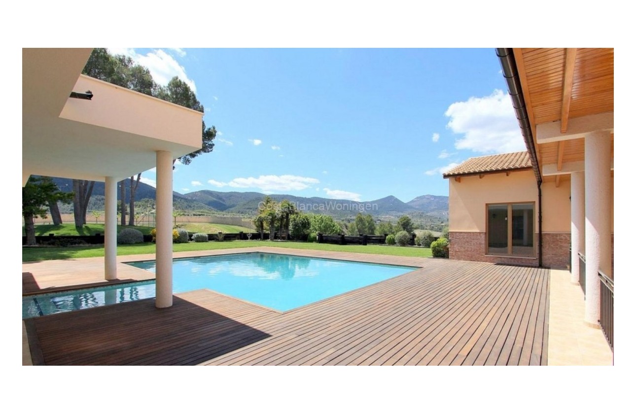 Resale - Villa - Penàguila - Alcoy