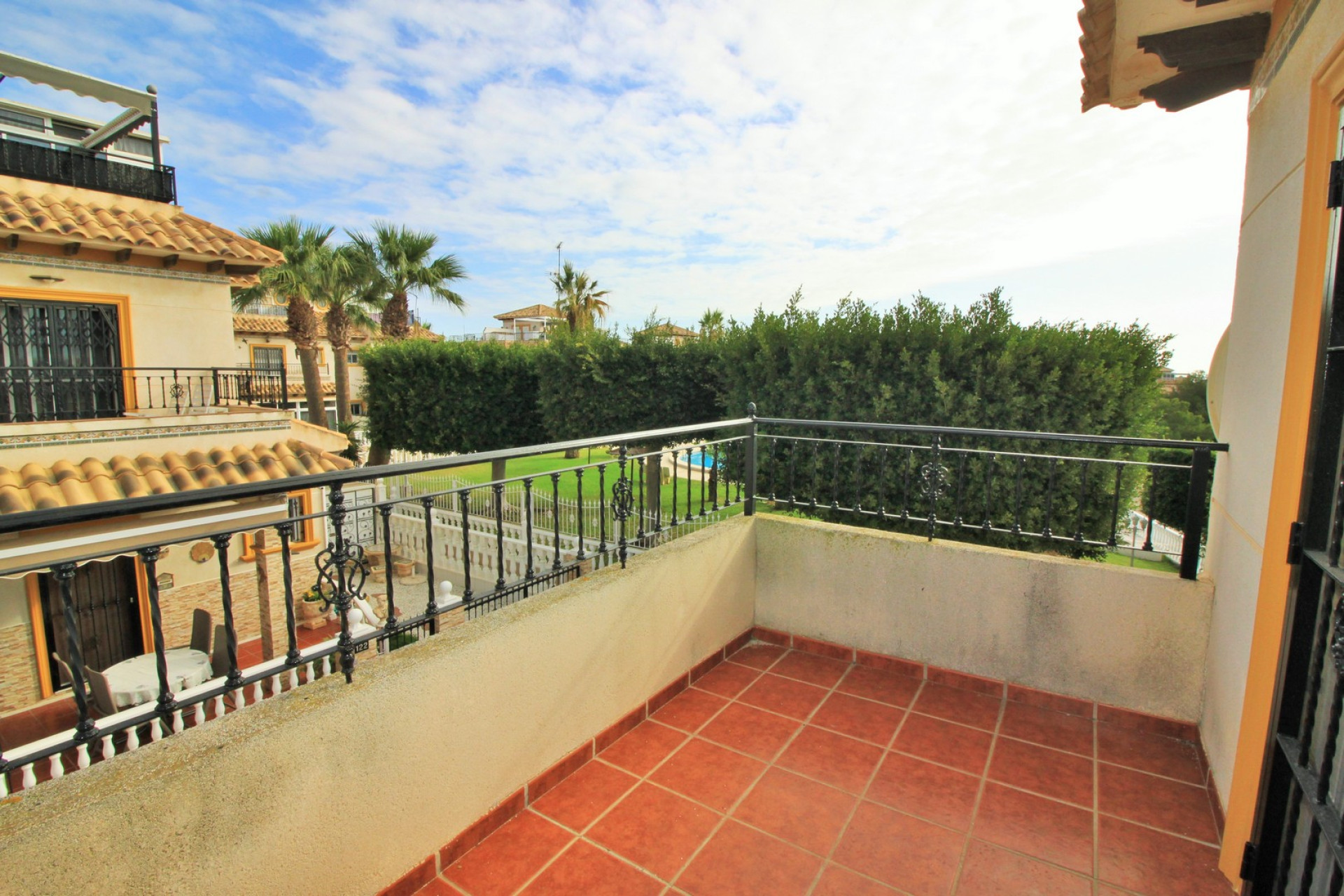 Resale - Villa - Playa Flamenca - Orihuela Costa