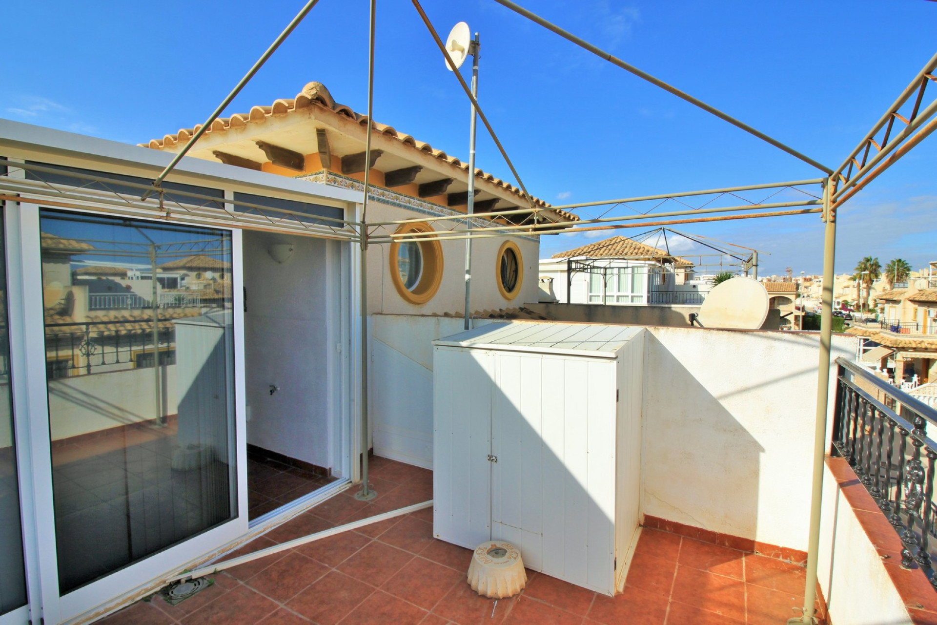 Resale - Villa - Playa Flamenca - Orihuela Costa