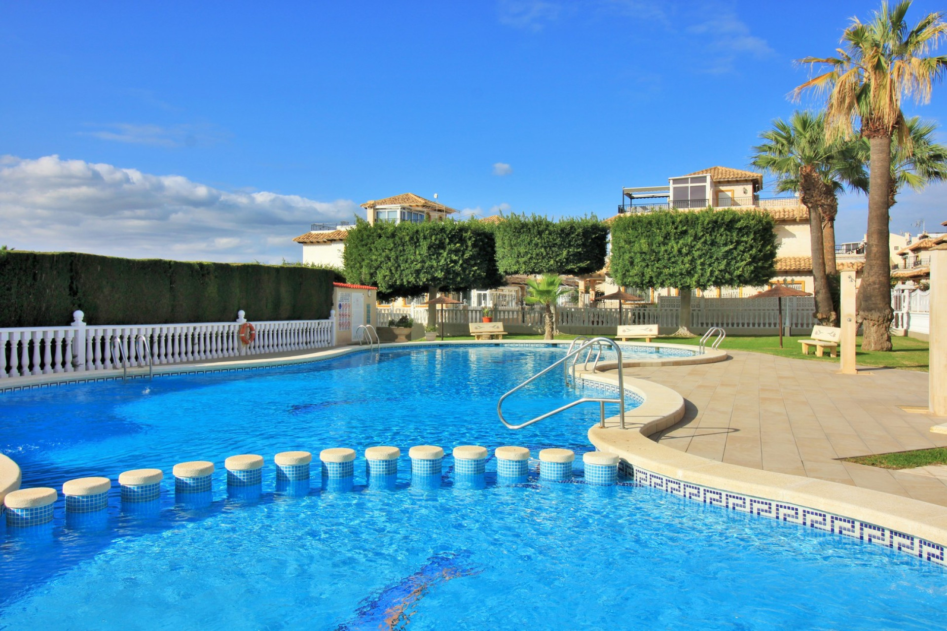 Resale - Villa - Playa Flamenca - Orihuela Costa