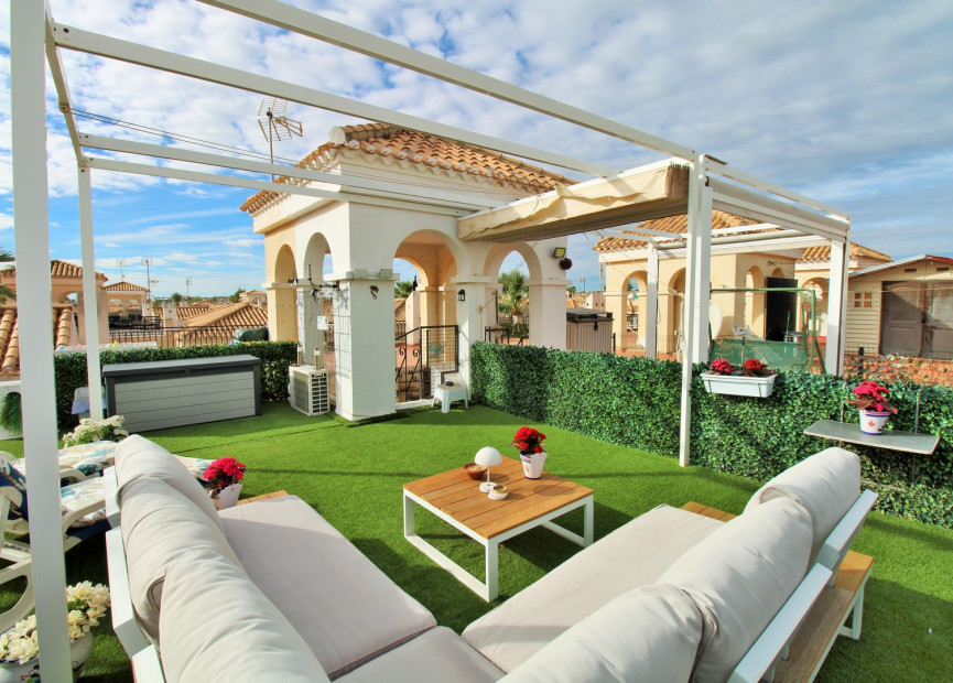 Resale - Villa - Playa Flamenca - Orihuela Costa