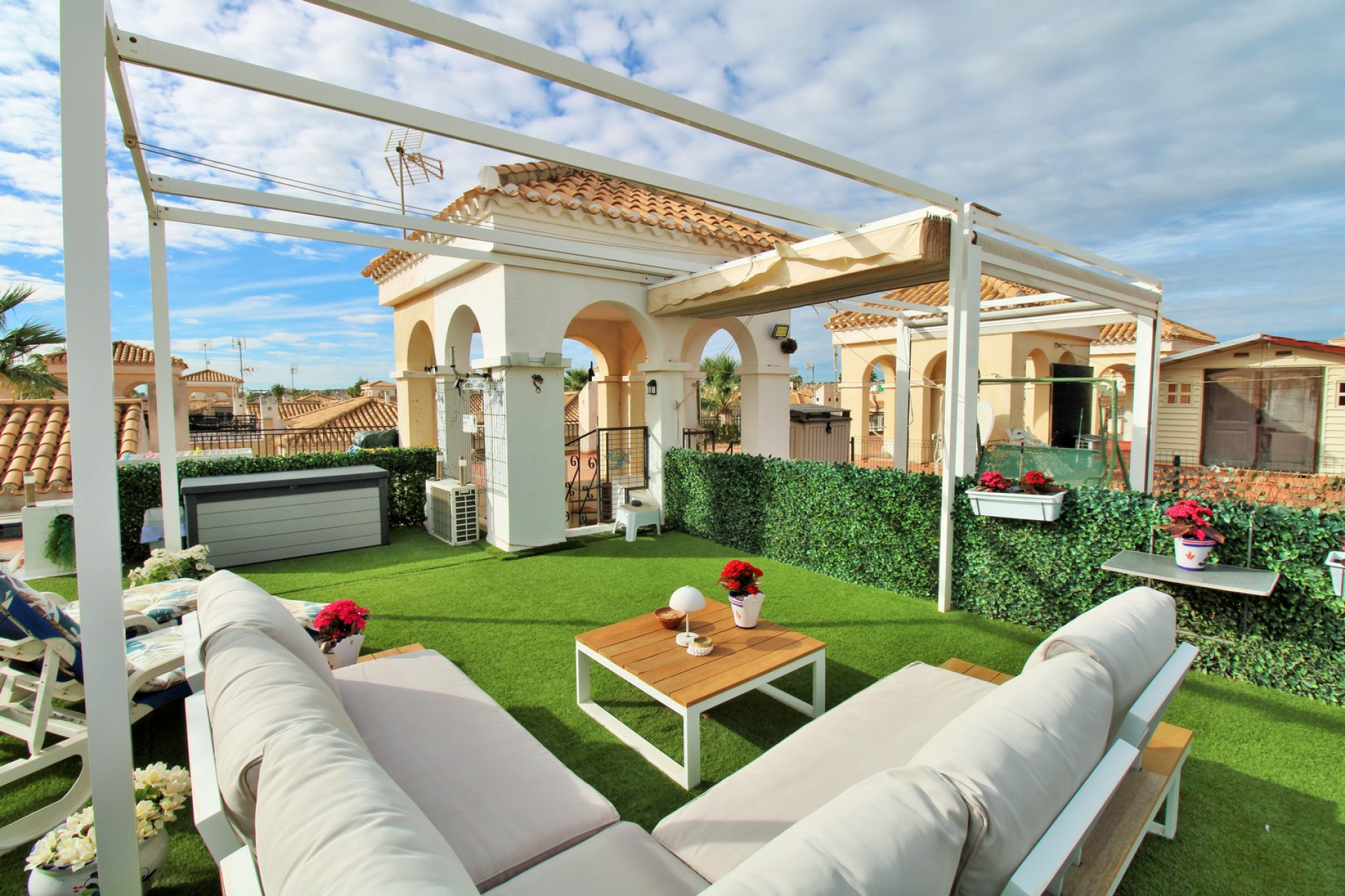 Resale - Villa - Playa Flamenca - Orihuela Costa