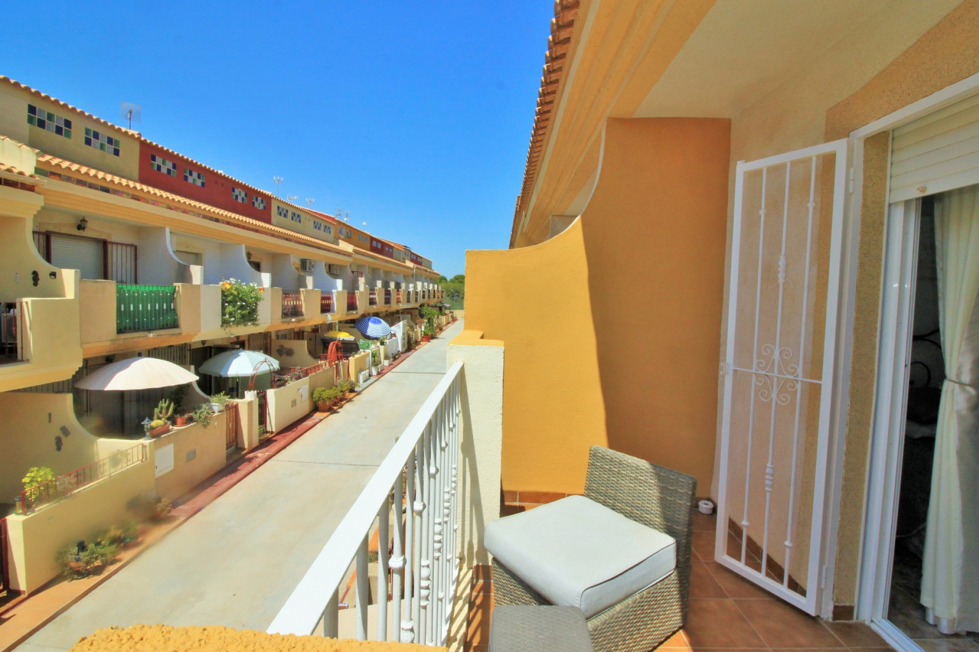 Resale - Villa - Playa Flamenca - Orihuela Costa