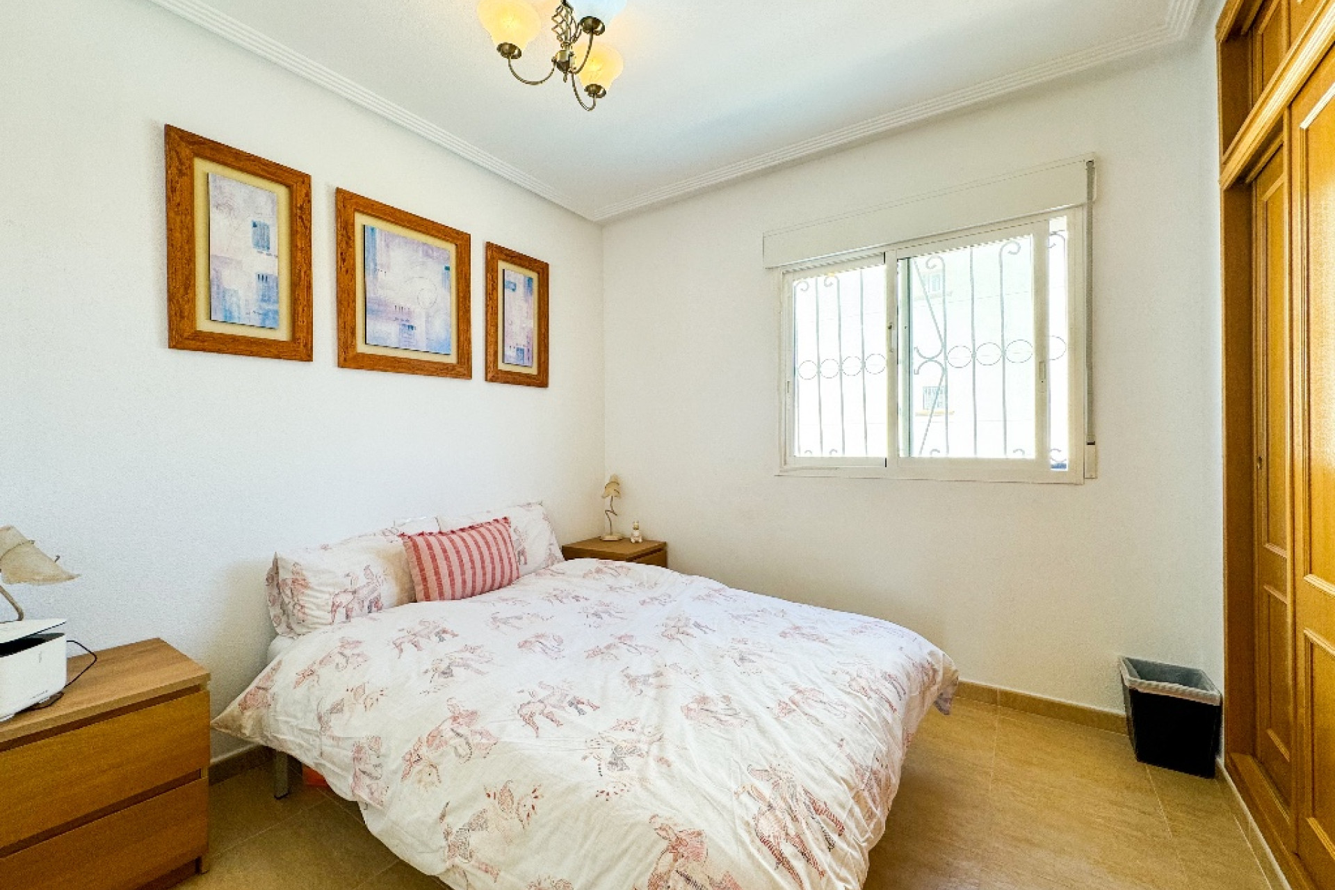 Resale - Villa - Punta Prima - Orihuela Costa