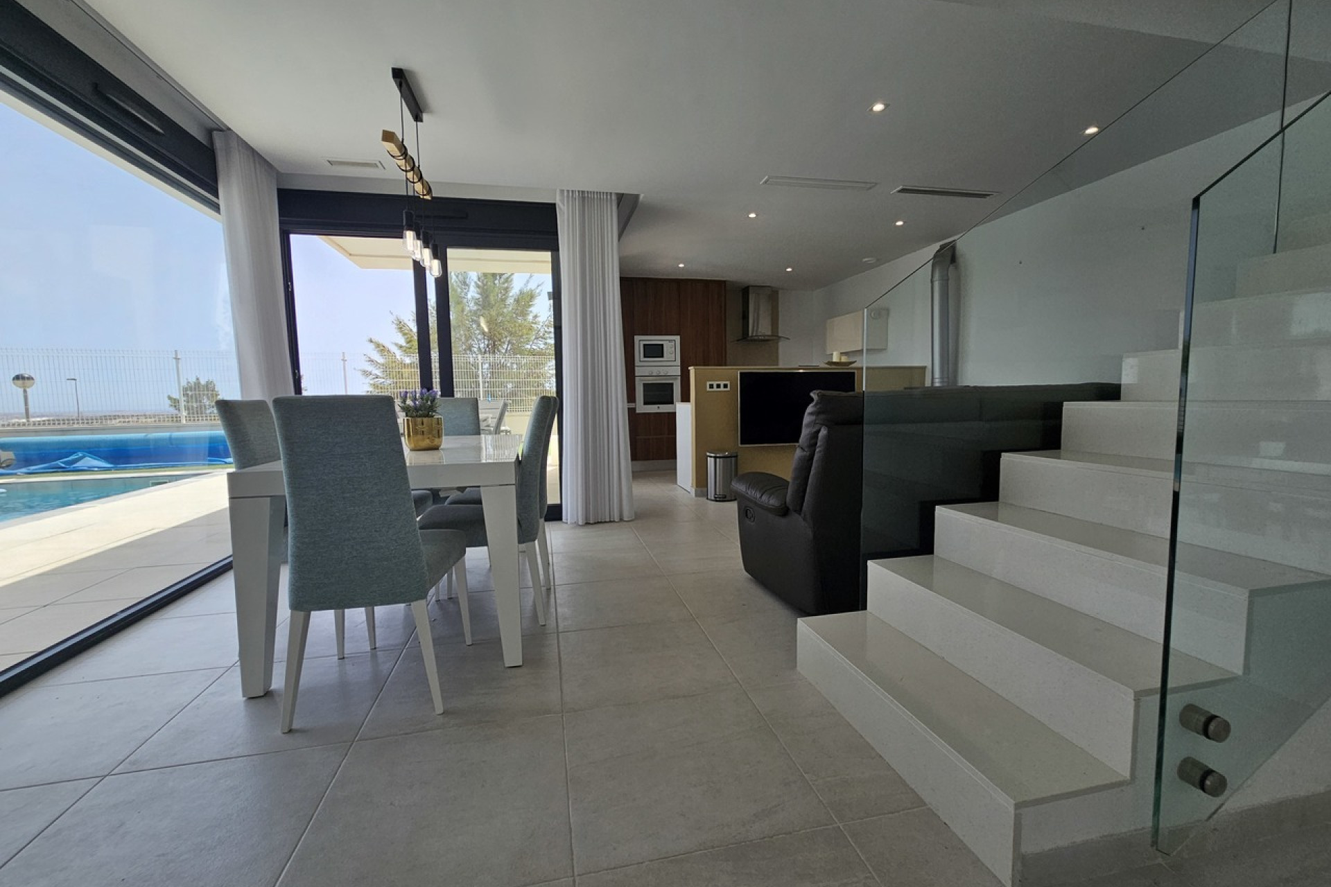 Resale - Villa - San Miguel de Salinas - Orihuela Costa