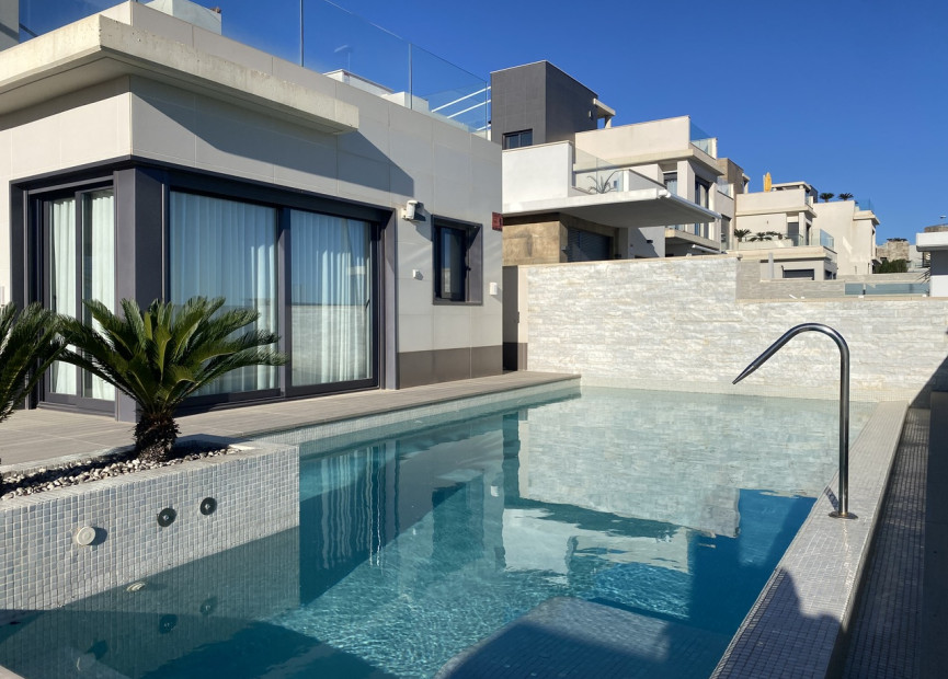 Resale - Villa - San Miguel de Salinas - Orihuela Costa