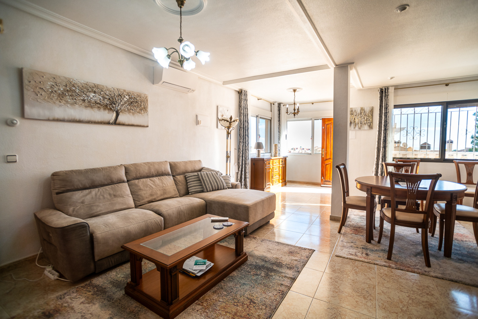 Resale - Villa - San Miguel de Salinas - Orihuela Costa