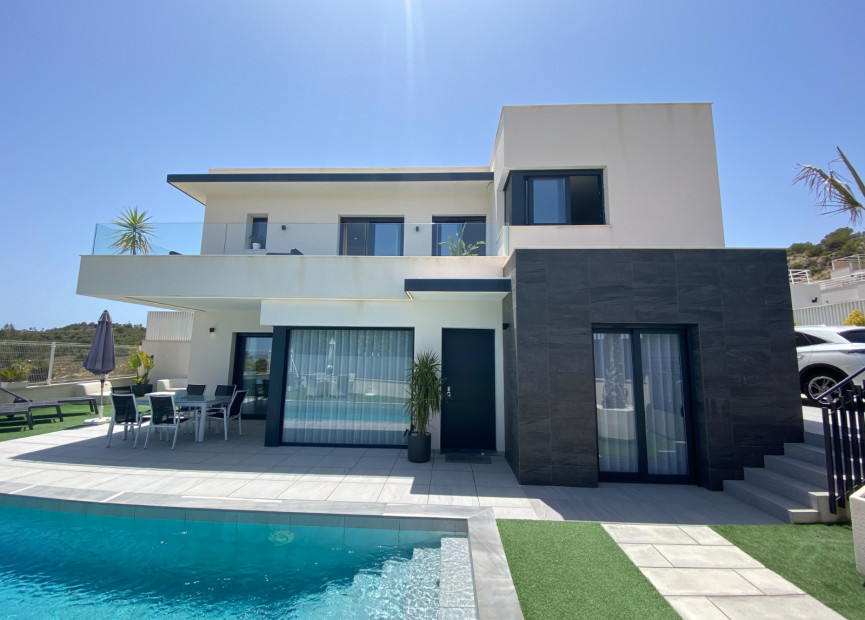 Resale - Villa - San Miguel de Salinas - Orihuela Costa