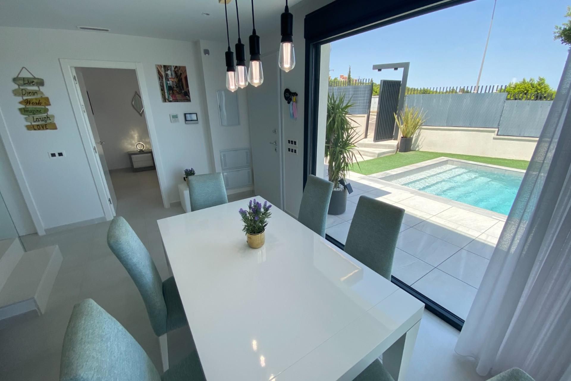 Resale - Villa - San Miguel de Salinas - Orihuela Costa